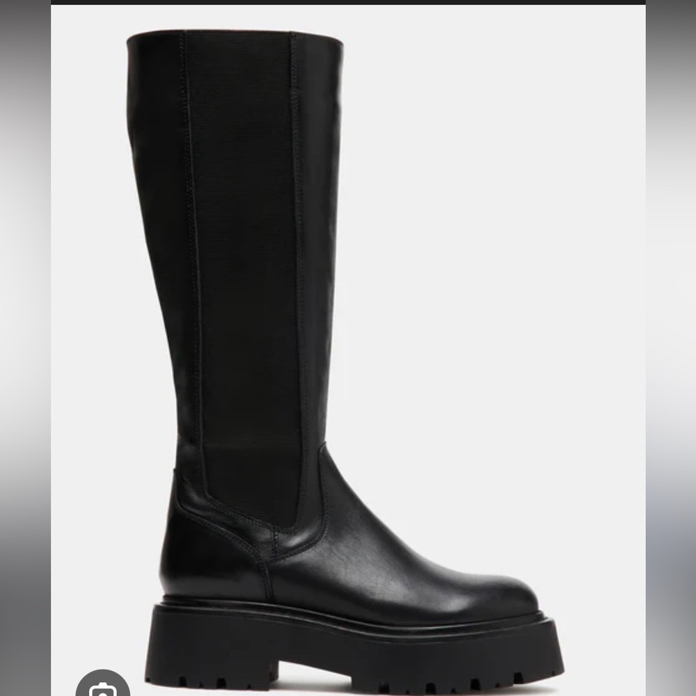 Steve Madden Black platform knee high Boots